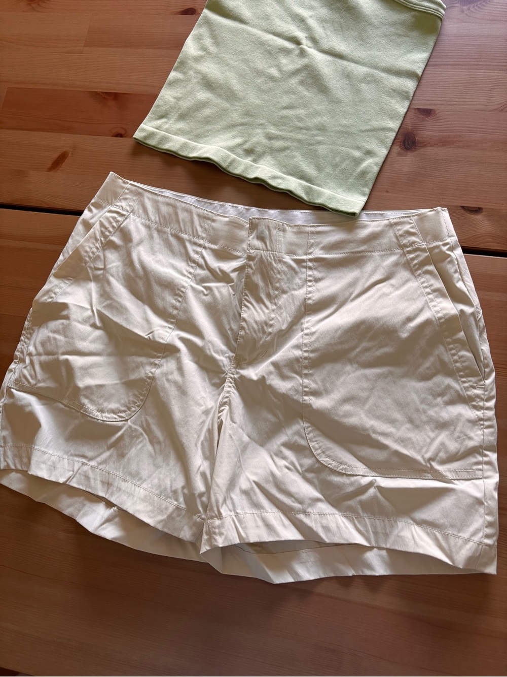 Eddie Bauer Cream Women's Casual Cotton Shorts